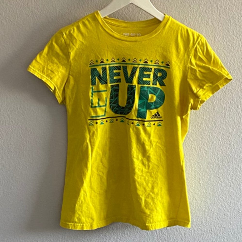Adidas T-Shirt